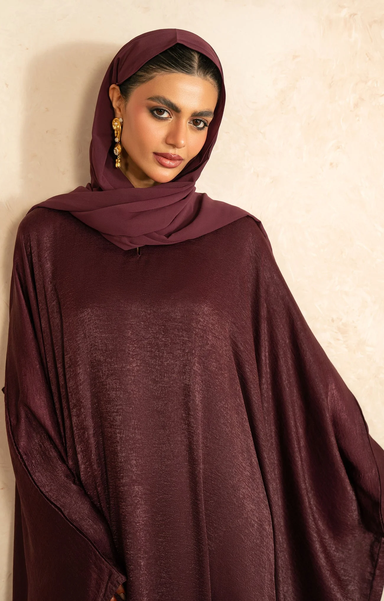 Avena Plum Abaya - Image 3