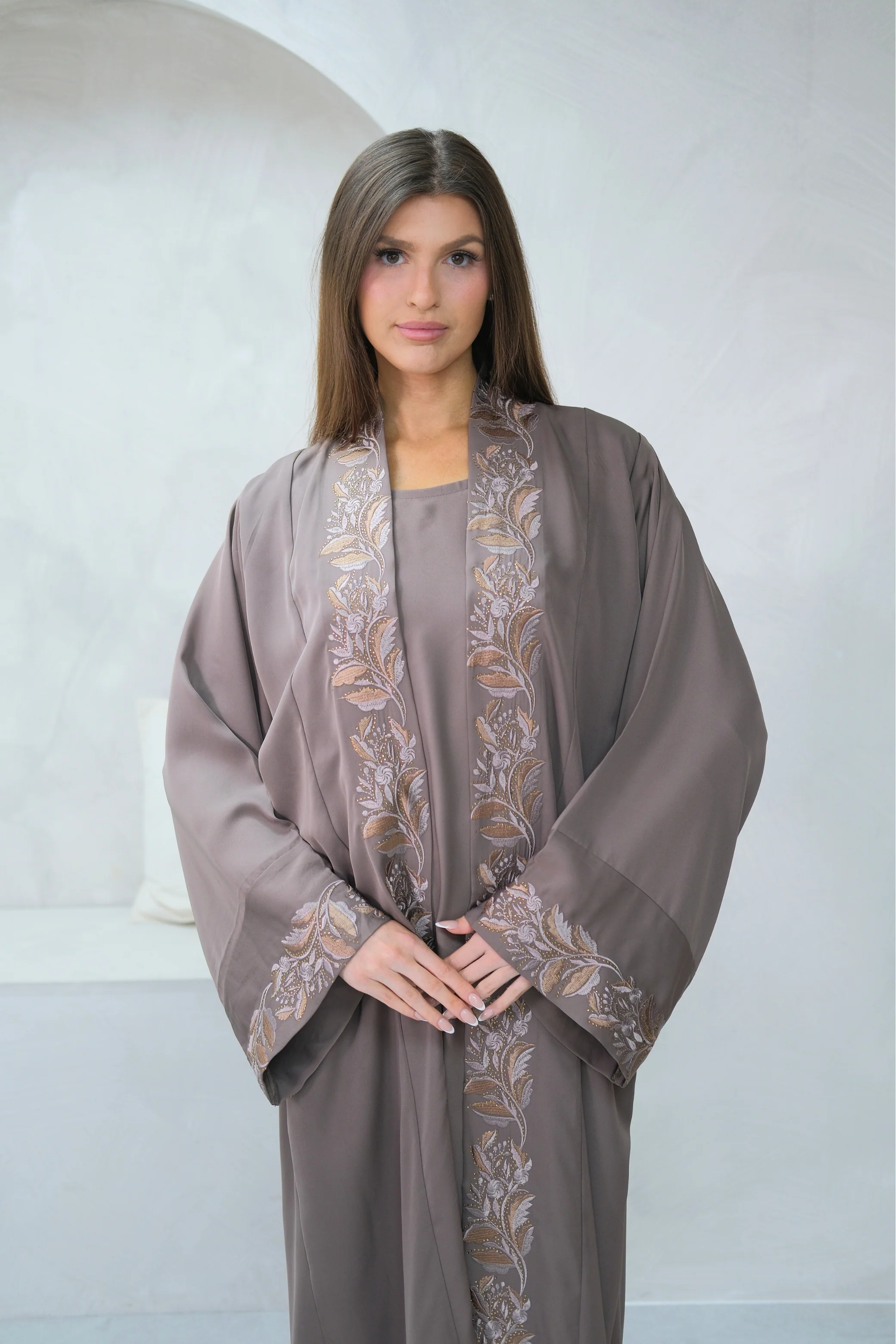 Desert Bloom Abaya - Image 2