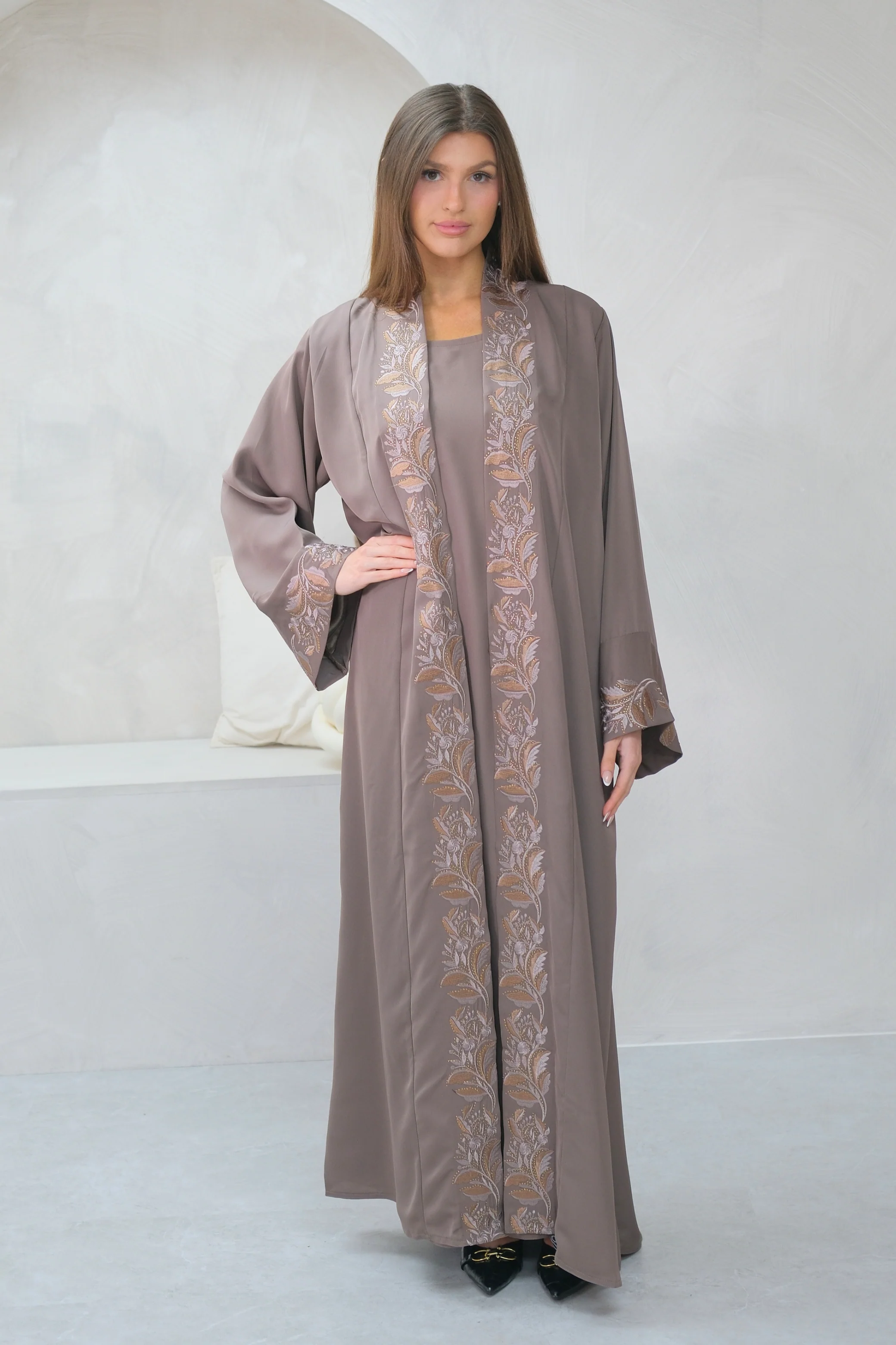 Desert Bloom Abaya - Image 6