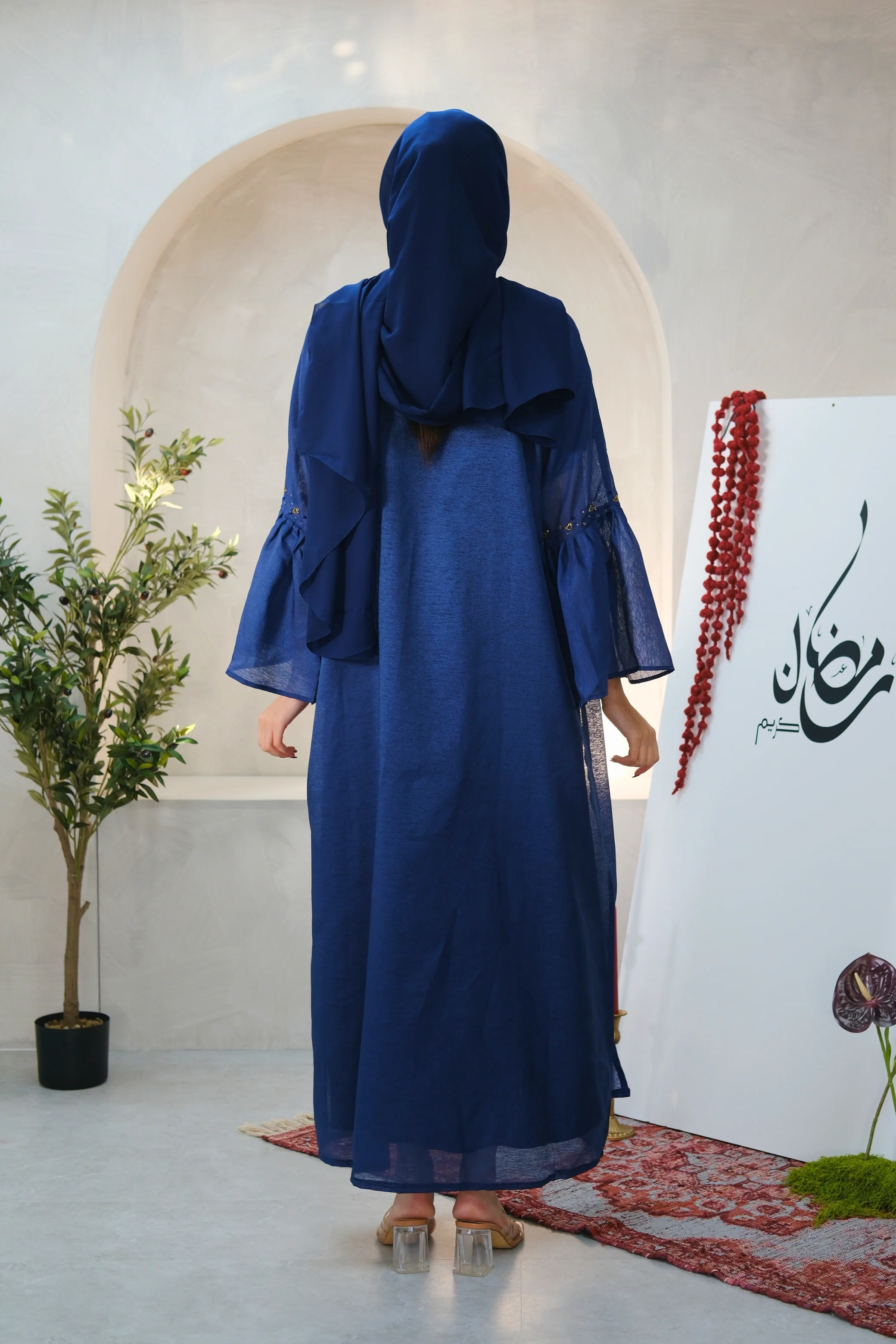 Sapphire Veil Abaya - Image 5