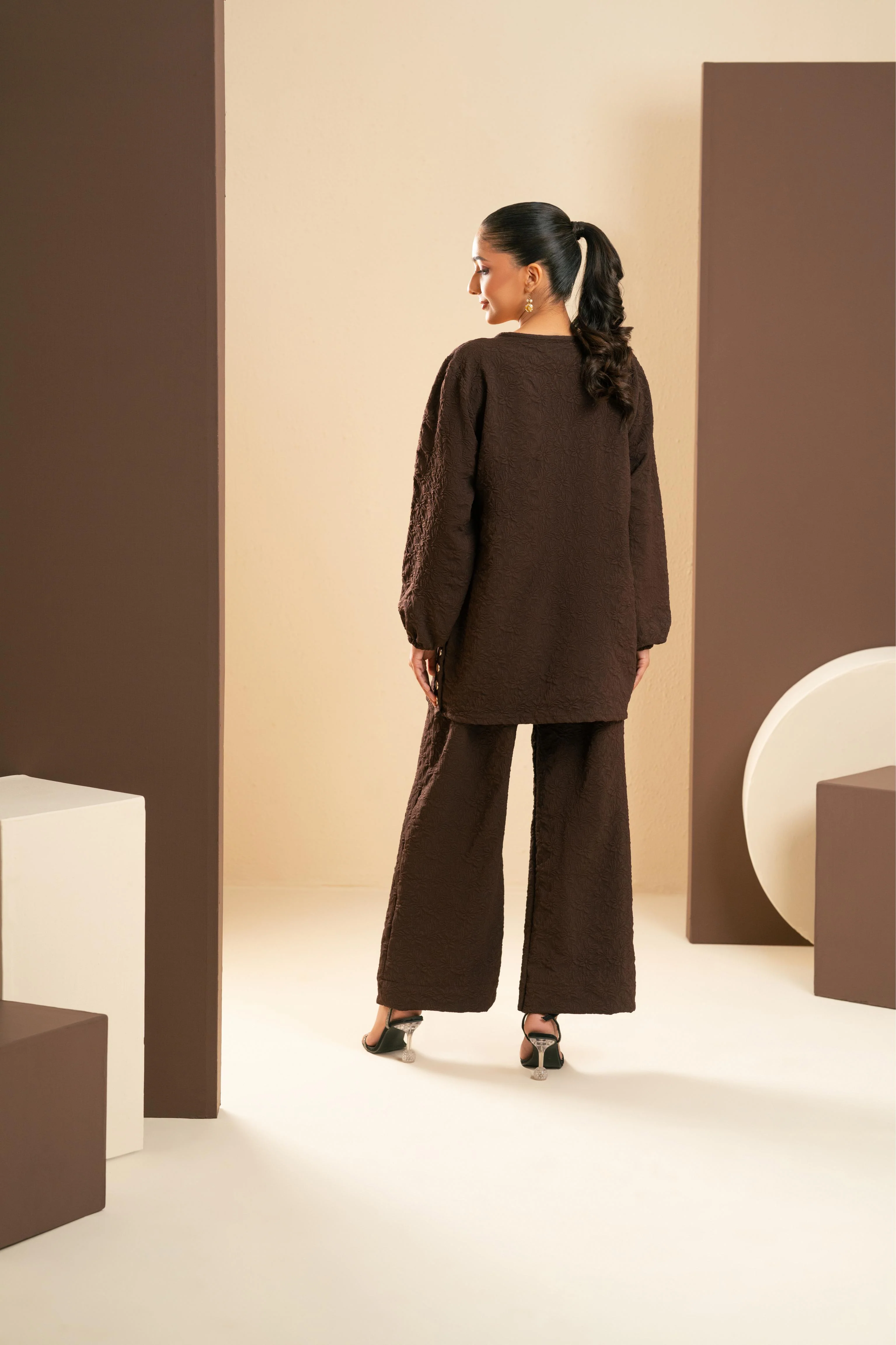 Mahogany Textura Co-Ord - Image 5