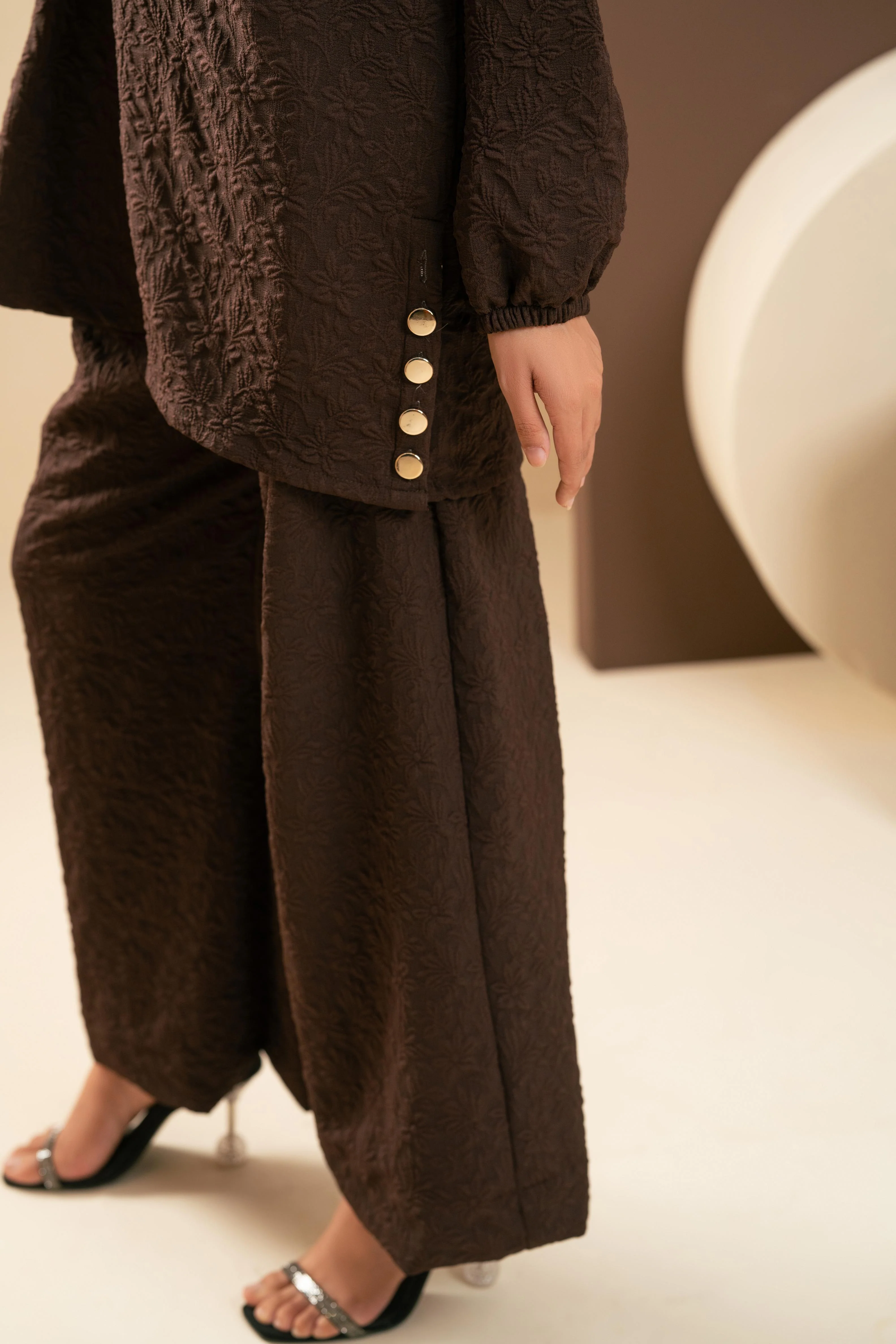 Mahogany Textura Co-Ord - Image 6