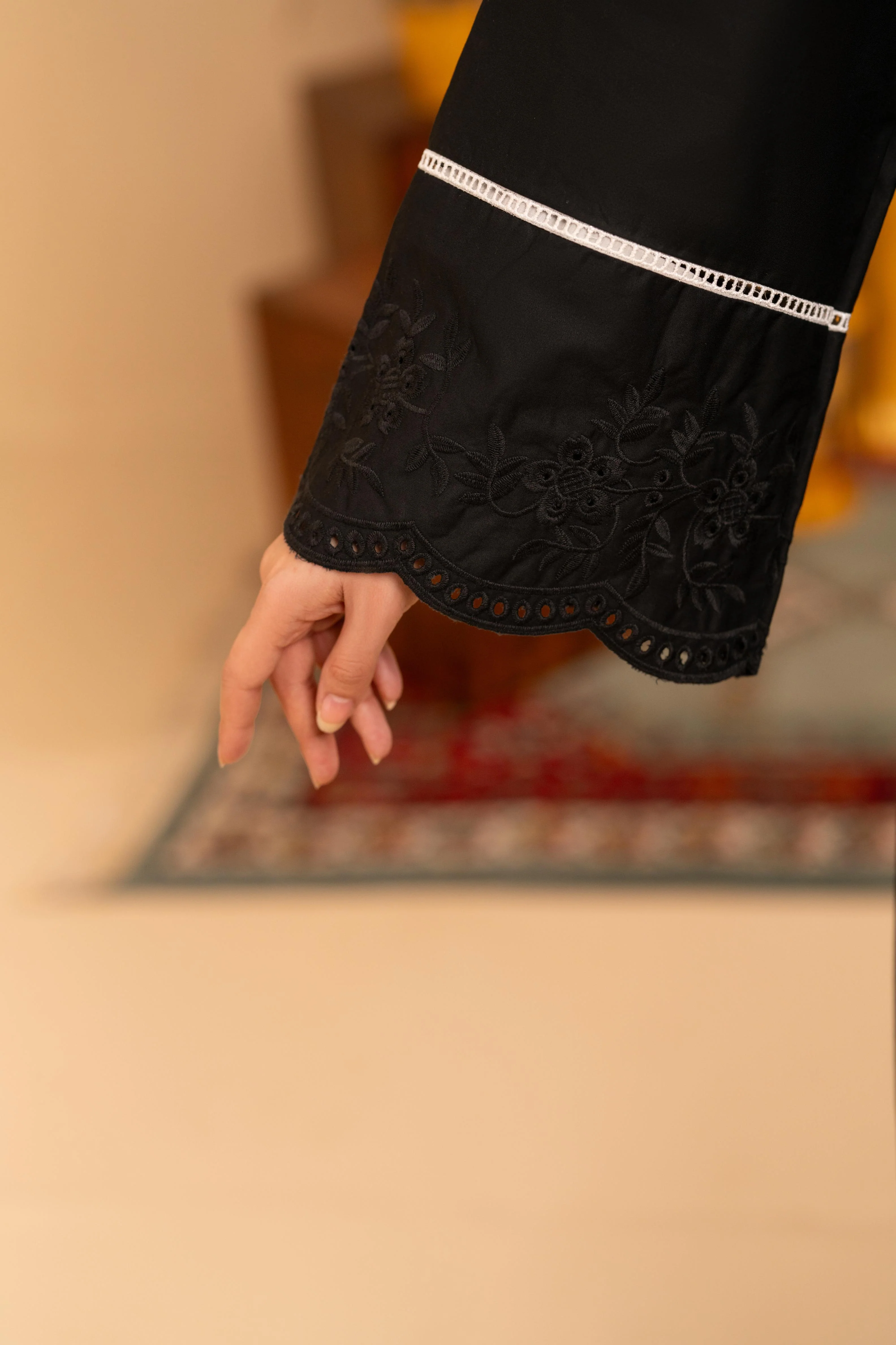 Linea Cutwork Dres - Image 7