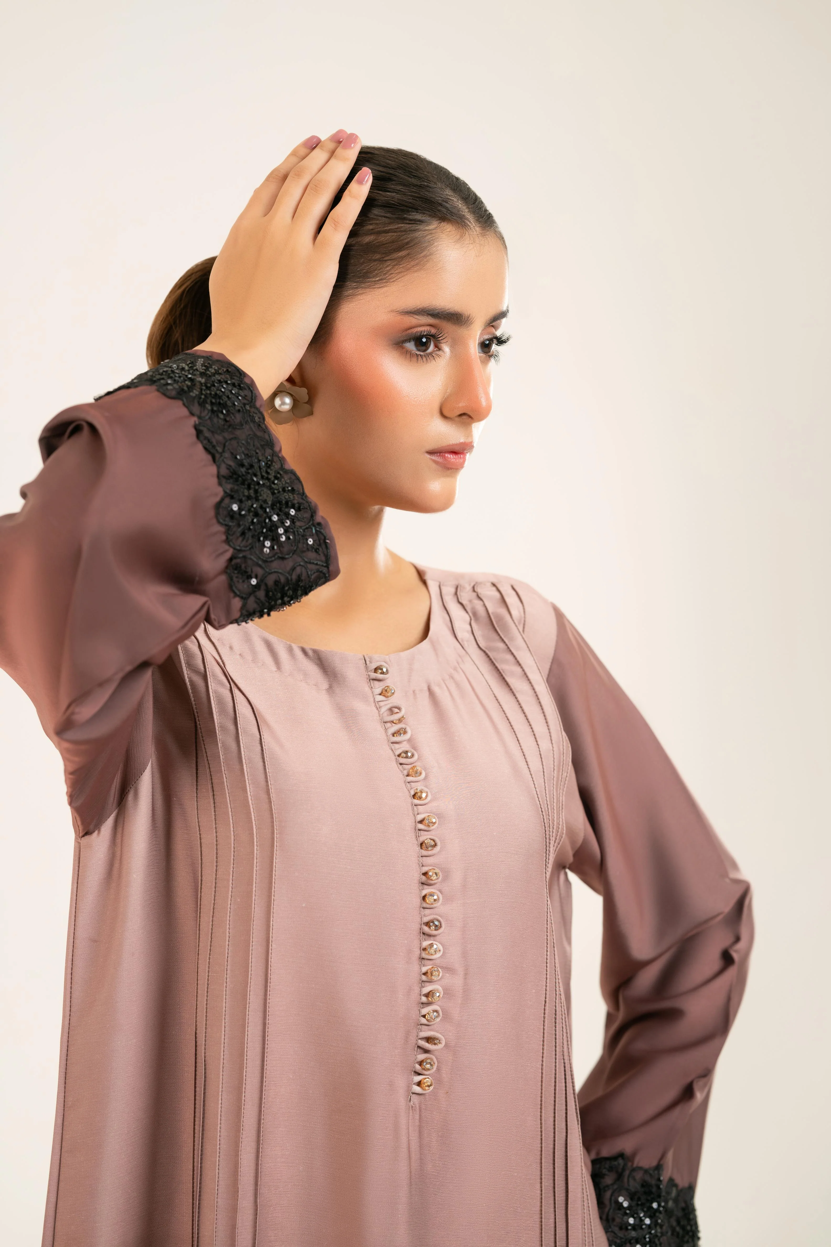 Dual-Tone Silk Co-ord - Image 10