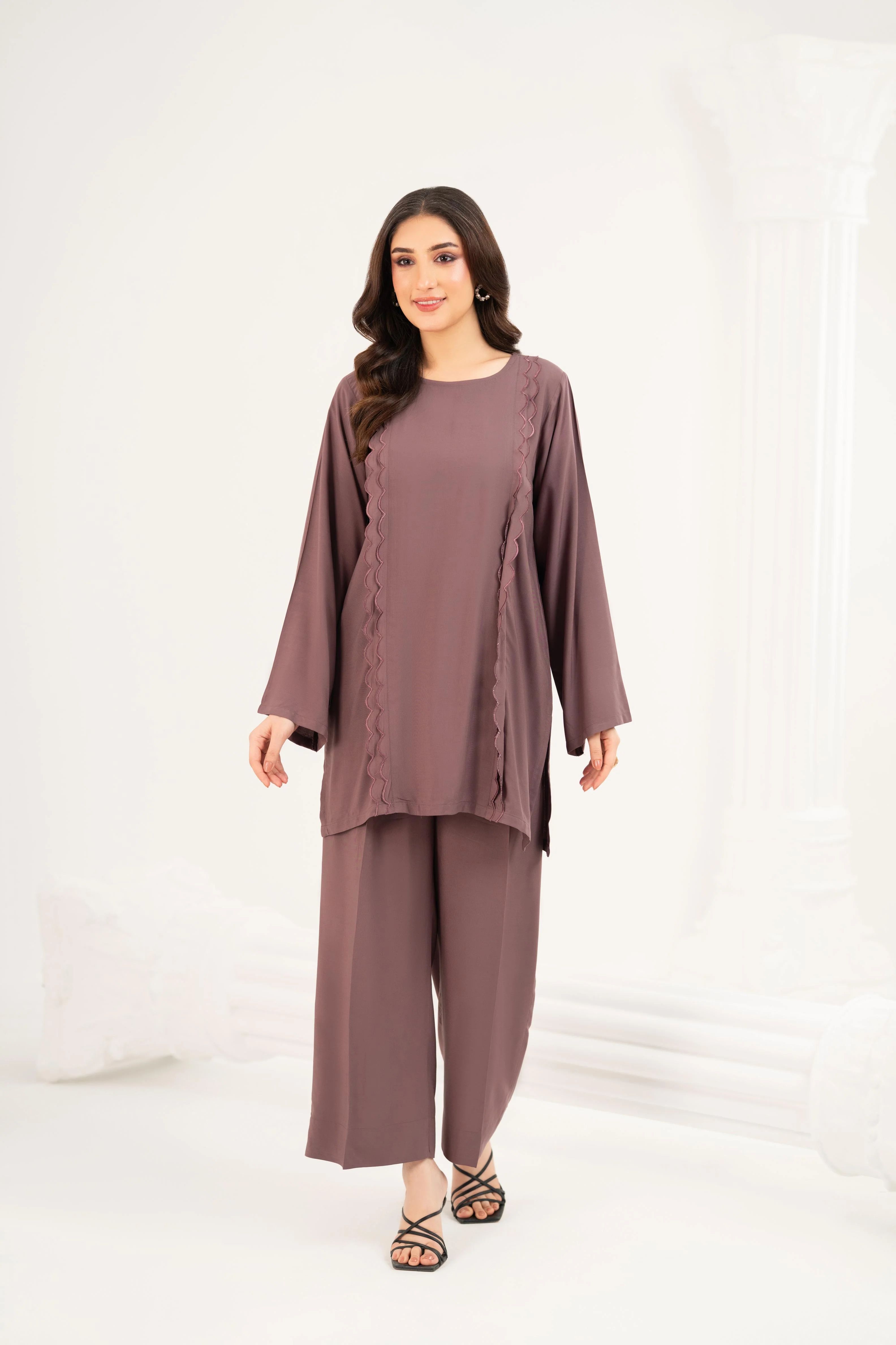 Soleia Mauve Co-Ord - Image 4