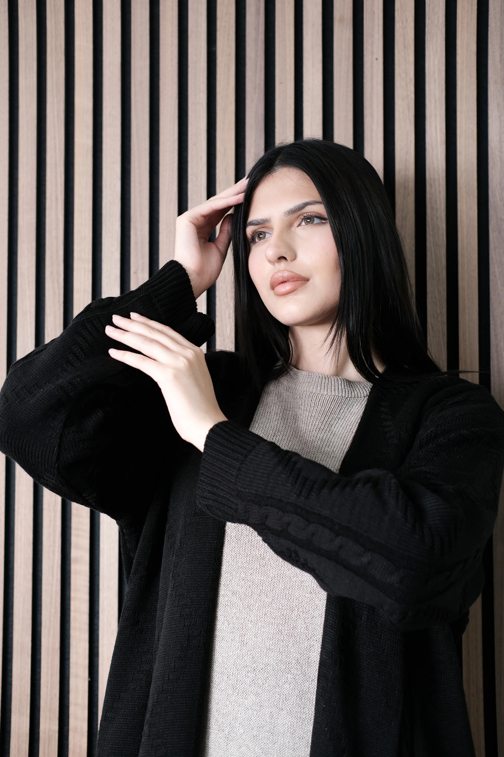 Noirline Black Cardigan - Image 2