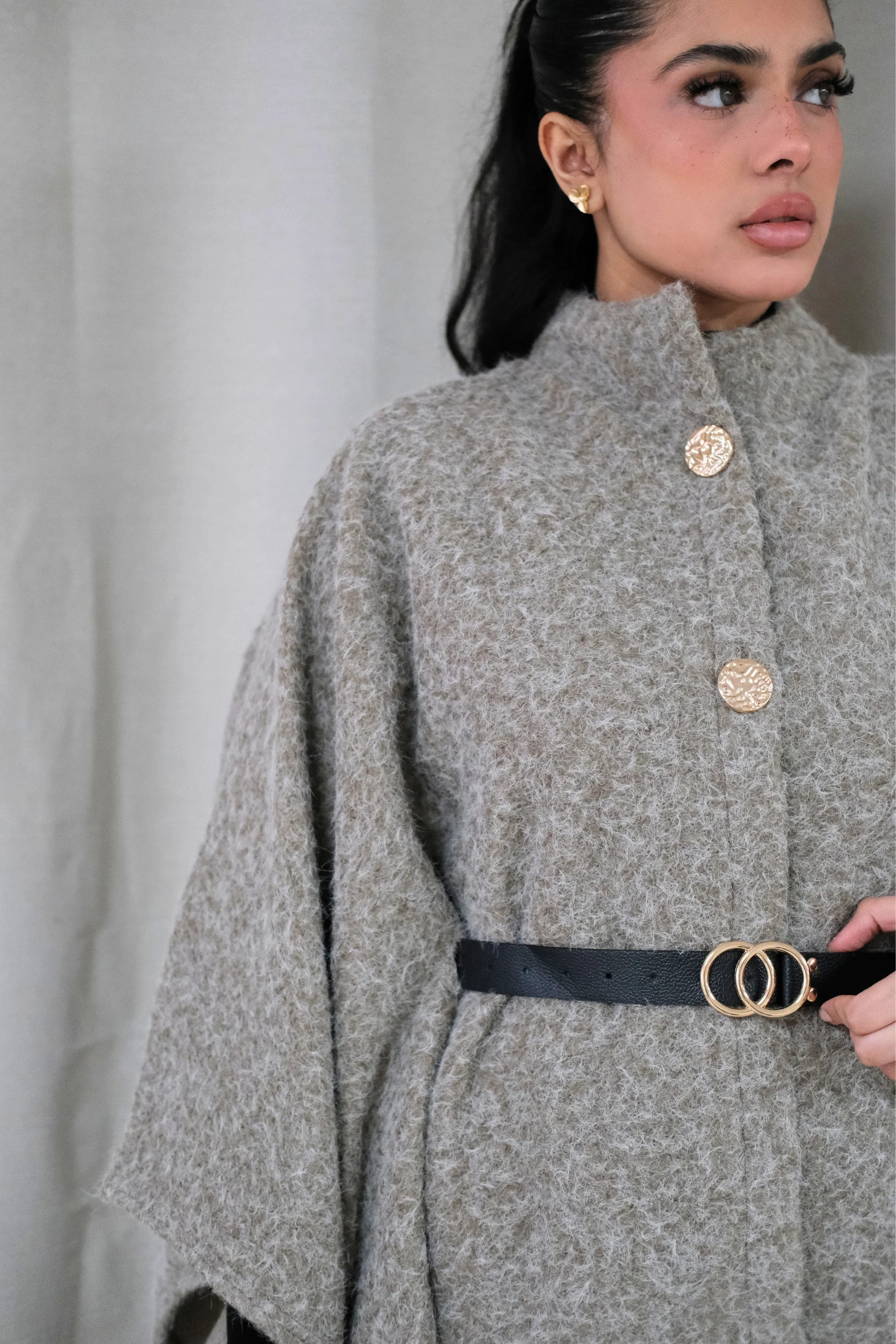 The Alara Beige Belted Cape - Image 3