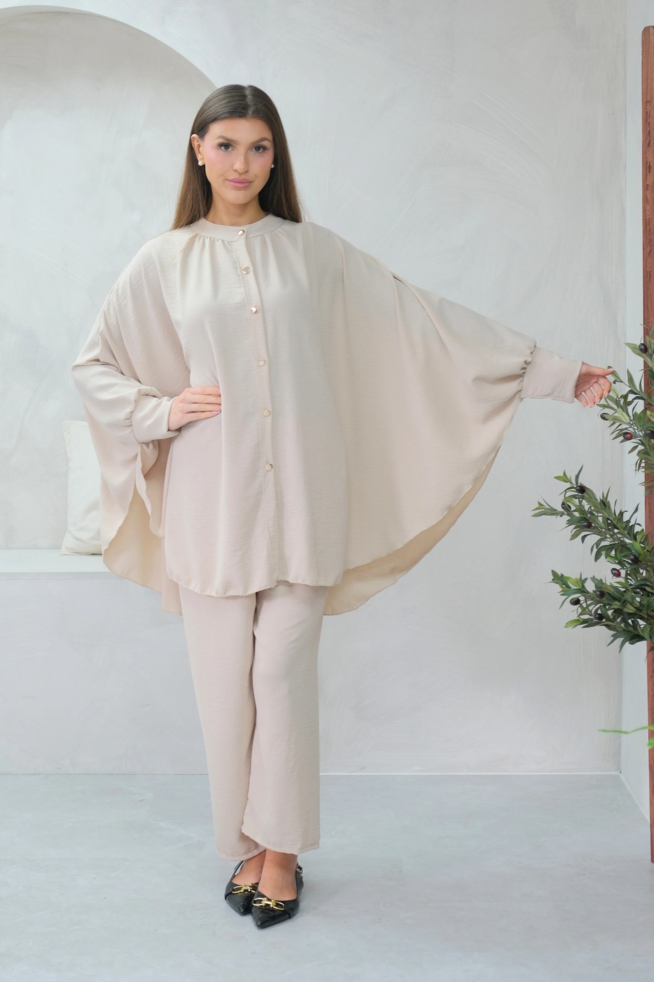 Flow Beige Co-ord - Image 6