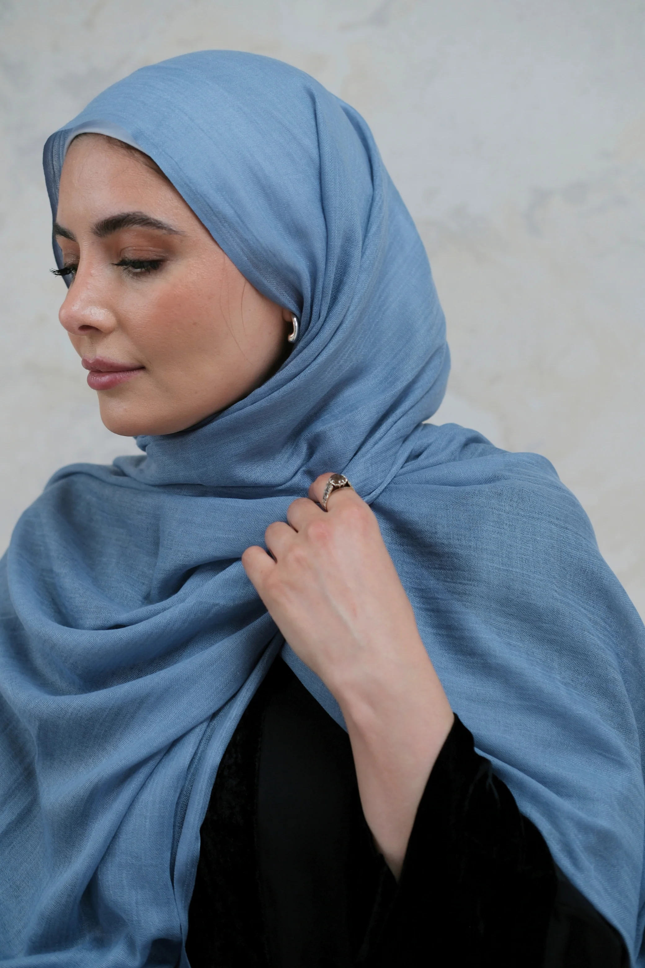 Steel Modal Hijab - Image 3