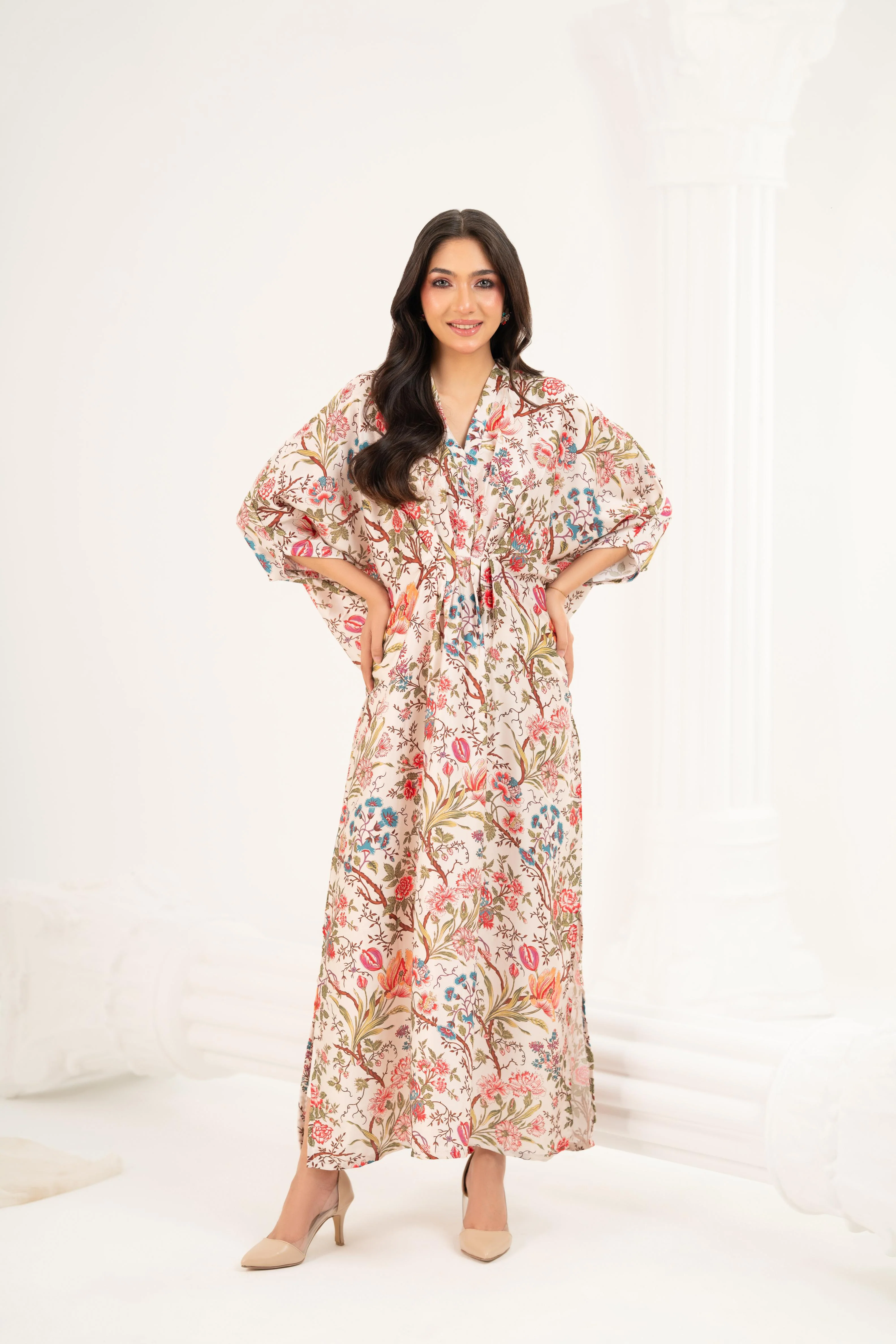 Amoura Bloom Kaftan - Image 3