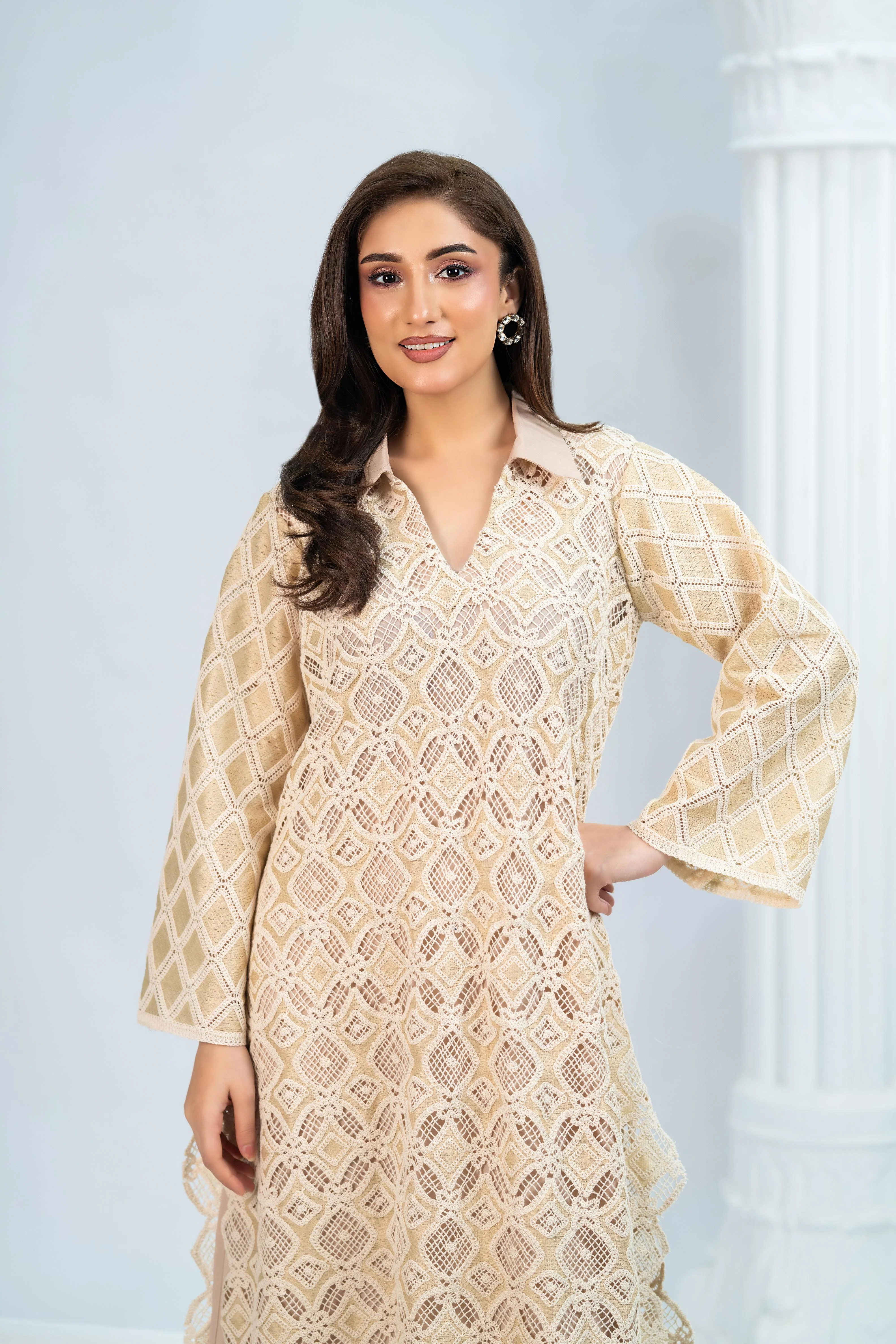 Celestia Lace Kaftan - Image 2