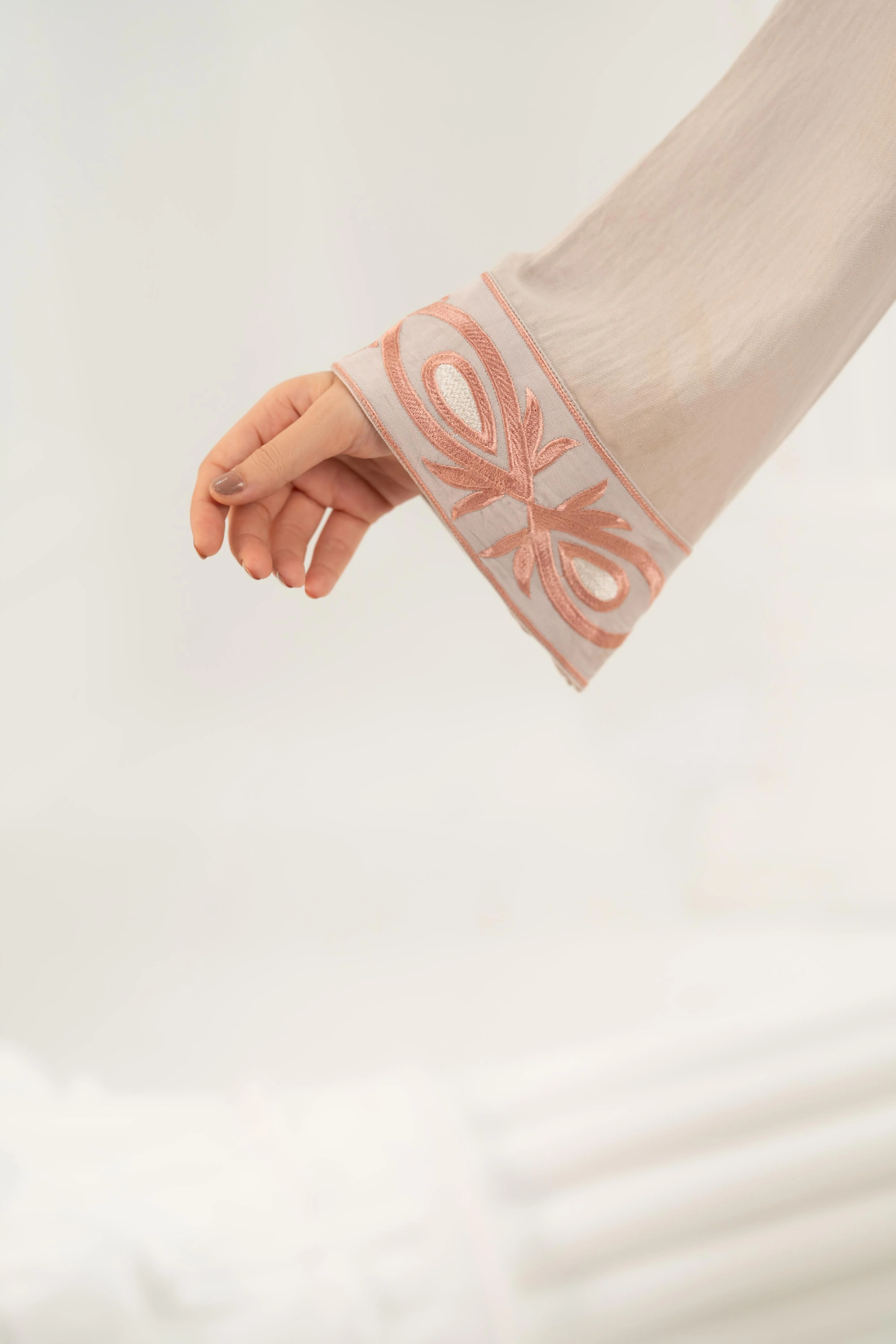 Grace Embroidery Dress - Image 10