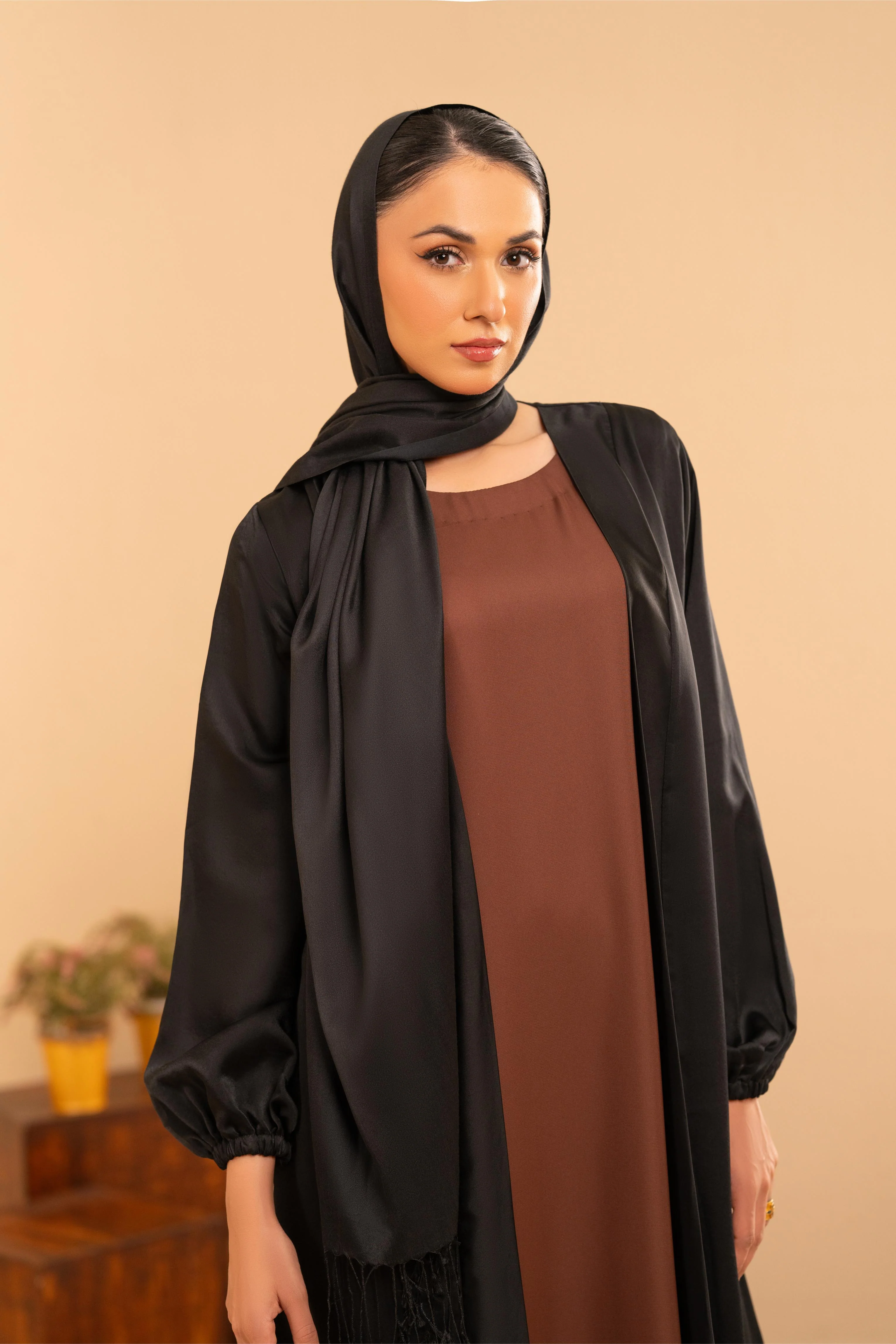 Althea Black Abaya - Image 2