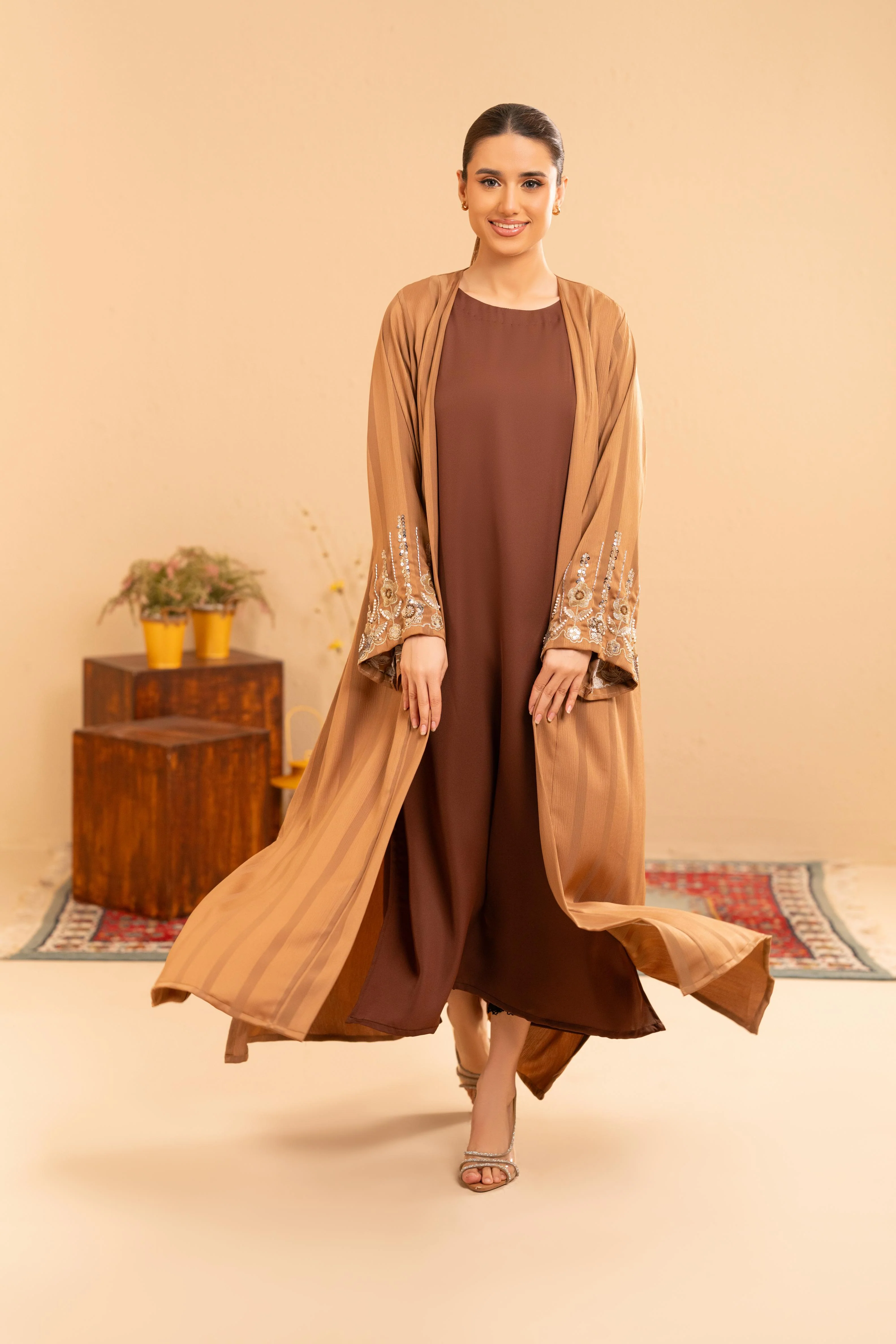 Arvia Satin Abaya - Image 5